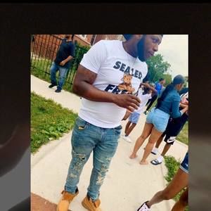 Meet your Posher, Gregory